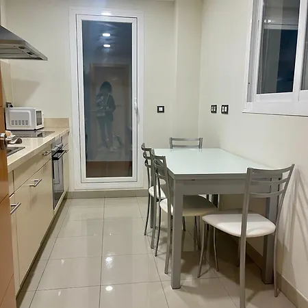 Solguest En De Lujo Apartman