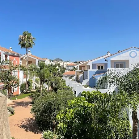 Solguest En De Lujo Apartman *